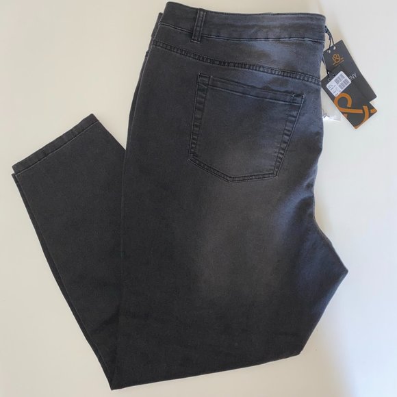 *Clearance* NWT Addition Elle Black Skinny Jeans Plus Size 16 12 - Picture 3 of 6